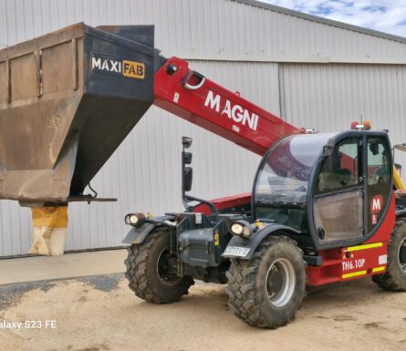 For Sale – Magni Loader