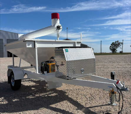 For Sale – Trailer Auger Loader