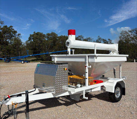 For Sale – Trailer Auger Loader