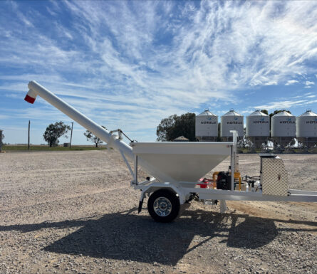 For Sale – Trailer Auger Loader